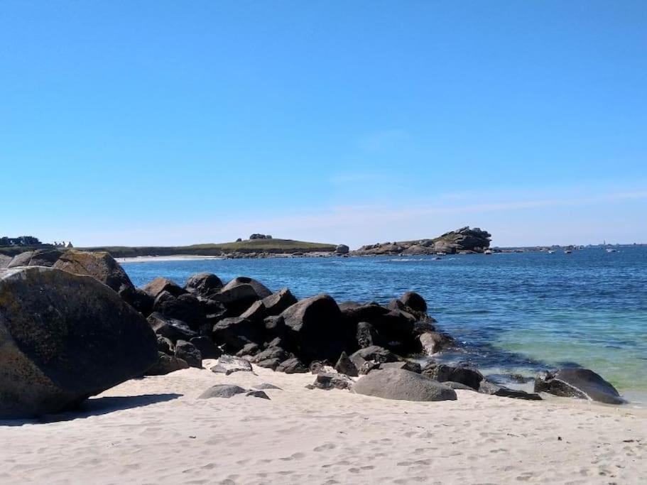 Gite Kerbourc'H Charmant Et Confortable, Mer Et Plages A 3Km, Ploudalmézeau מראה חיצוני תמונה